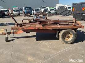 Weeks Trailers Single Axle Farm Trailer - picture1' - Click to enlarge