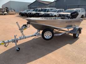 Horizon 370 Pathfinder Aluminium Fishing Boat and Trailer - picture1' - Click to enlarge