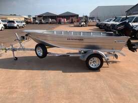 Horizon 370 Pathfinder Aluminium Fishing Boat and Trailer - picture2' - Click to enlarge