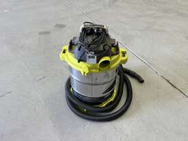 Ryobi Wet and Dry Vacuum - picture0' - Click to enlarge