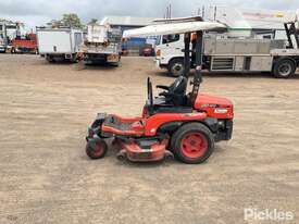 Kubota ZD1011 Zero Turn Ride On Mower - picture2' - Click to enlarge