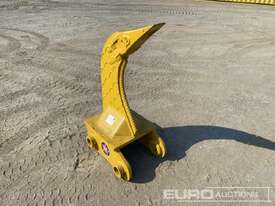 Unused Ripper to suit Komatsu PC200 - picture0' - Click to enlarge