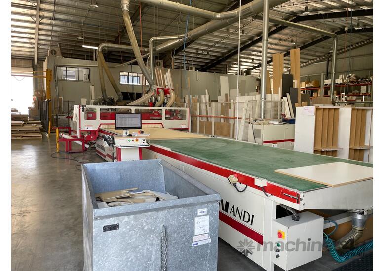 caption Flat bed line including labelling. 3600 x 1800