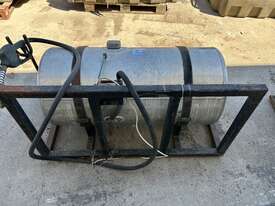 Diesel Fuel Tank With Pump - picture0' - Click to enlarge