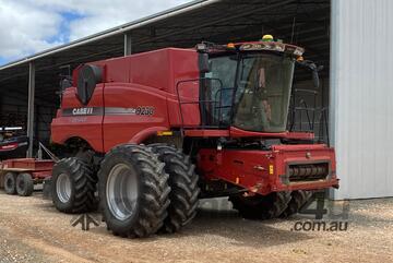 Case IH 9230 Combine Harvester - FOR AUCTION!