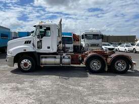 2017 Mack CMMR Granite Prime Mover Day Cab - picture2' - Click to enlarge