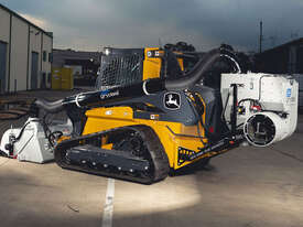 Onboard Dust Extractor for Skid Steers - picture1' - Click to enlarge