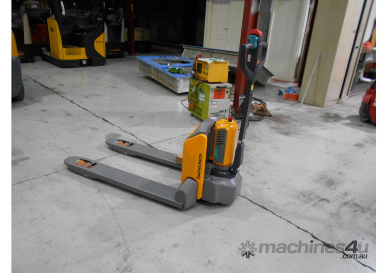 caption FORKPAC - JUNGHEINRICH AME15 PEDESTRIAN PALLET MOVER - Hire
