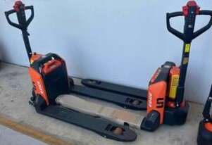 E Pallet PTE15N 1.5T Electric Pallet Truck - 24V/20Ah Li-ion Battery, Compact Walk-Behind Design