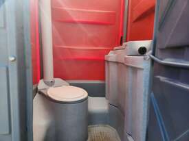 Mobile Toilets - picture0' - Click to enlarge