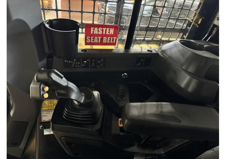 CAT 2020 D6 Next Gen 5990 hours 