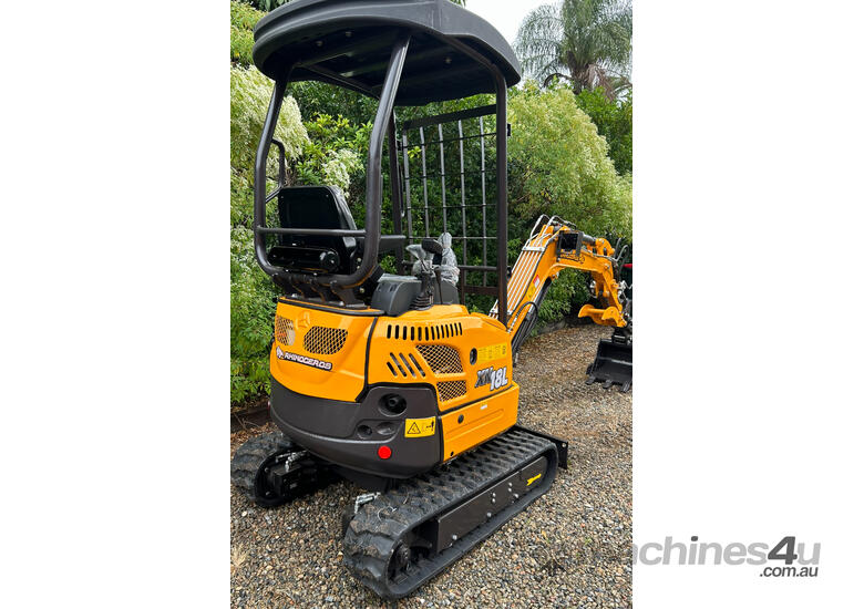caption 2024 NEW RHINOCEROS XN18L MINI EXCAVATOR Kubota DIESEL ENGINE