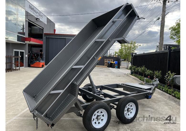 caption Mini Excavator 1.8 T Rhinoceros XN18 Excavator + Tipping Trailer Package