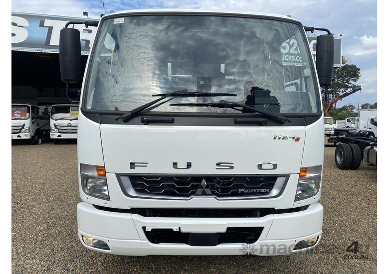 caption 2022 Fuso Fighter FK 1124 White Traytop 7.5 l 4x2
