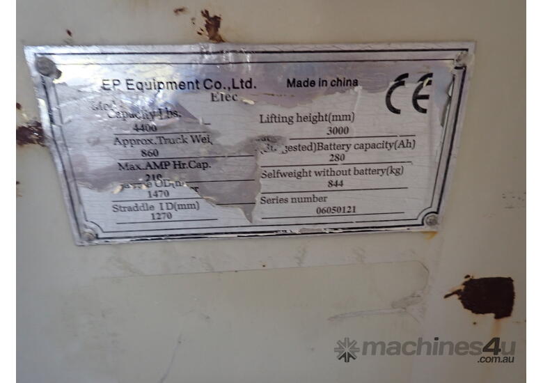 caption Walkie Stacker electric 1.4 ton