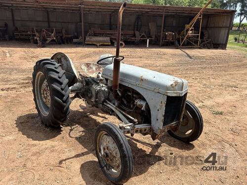 Massey Ferguson 