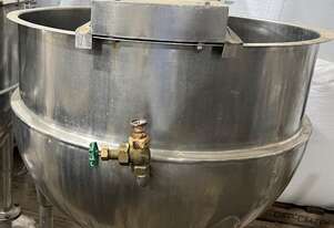 Mauri Brothers & Thomson Steam Jacketed Kettle Perfect for Efficient Cooking and Mixing!