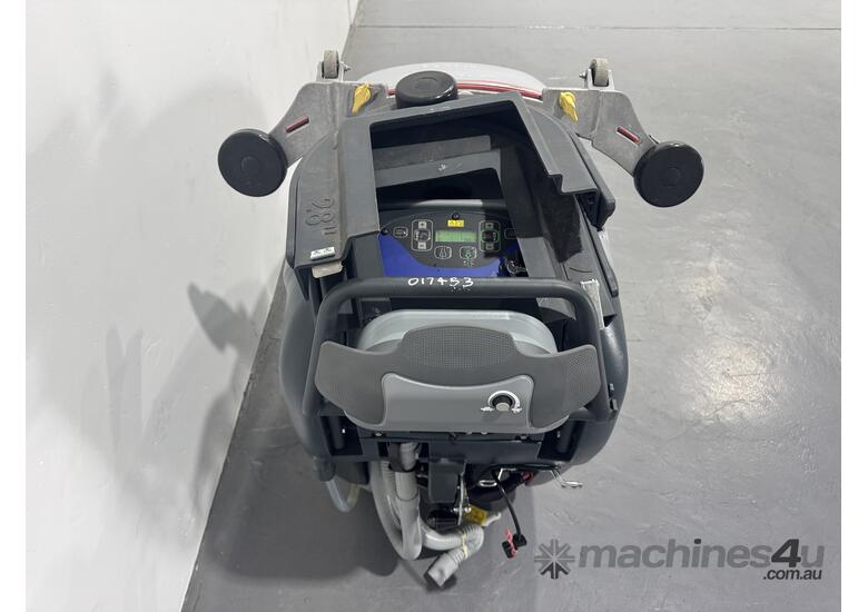 caption Nilfisk SC800 Scrubber / Dryer