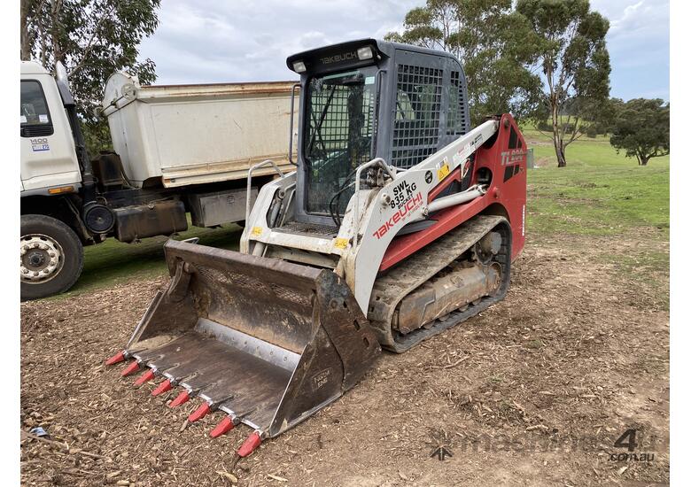 Takeuchi TL230 Compact Track Loader