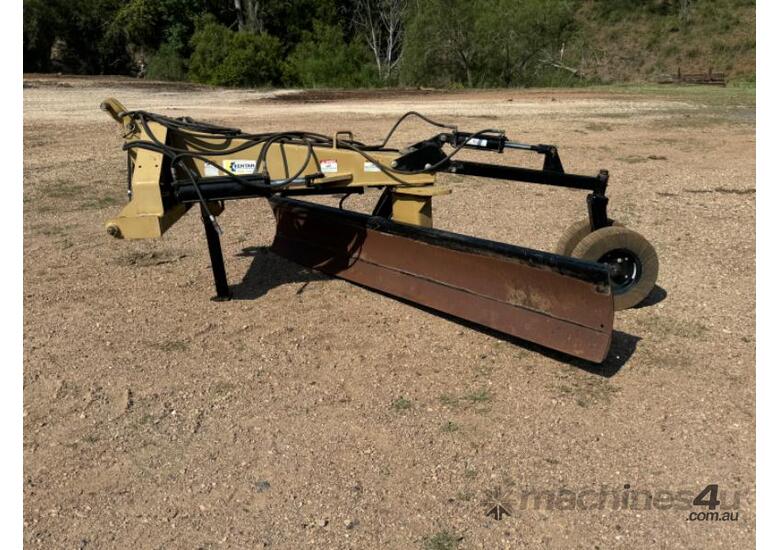 caption LAND PRIDE REAR GRADER BLADE