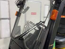 Yale GLP25RK Counterbalance Forklift  - picture1' - Click to enlarge