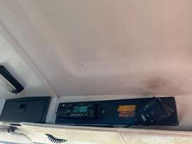 2004 Mack ML Rigid Day Cab (Water Tanker) - picture0' - Click to enlarge