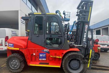   Heli 8ton Forklift / 8000kg lift cap / *2023/240hrs* / 6m Lift / Diesel