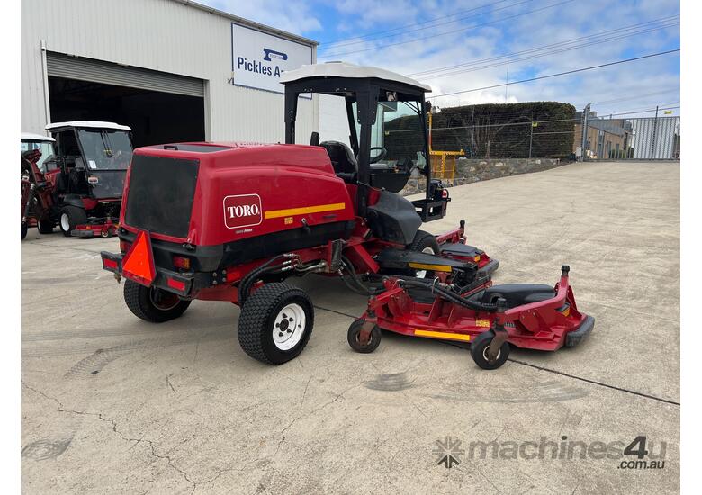 caption 2021 Toro GroundsMaster 5900 Wide Area Mower