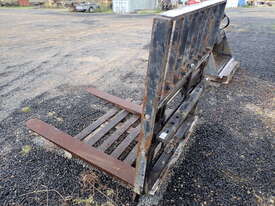 Cascade class 3 fork carriage - picture1' - Click to enlarge