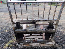 Cascade class 3 fork carriage - picture2' - Click to enlarge