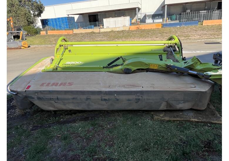 caption 2020 CLAAS Disco 9200C Mower Conditioner w/Auto Swather
