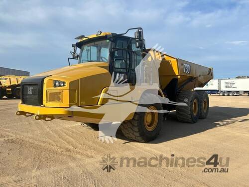 caption 2018 CATERPILLAR 730