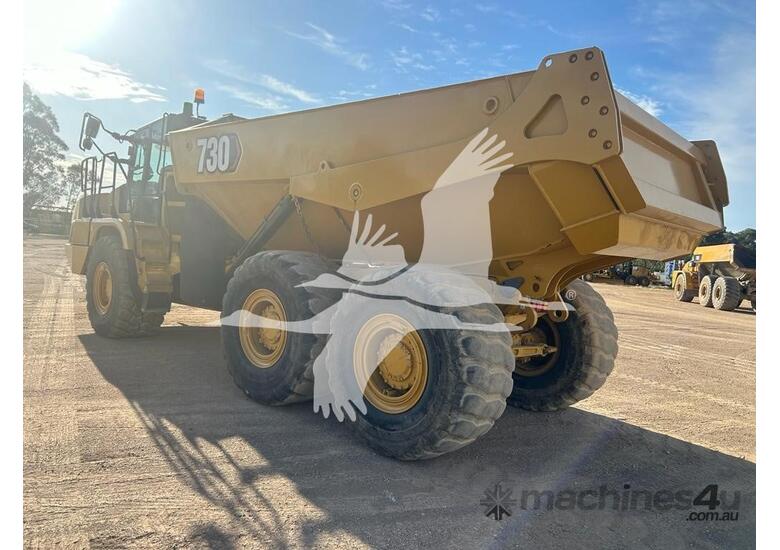 caption 2018 CATERPILLAR 730