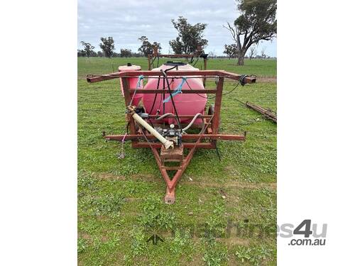 caption Silvan Spray Unit + Boom