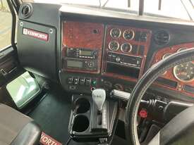 2015 Kenworth T409 Prime Mover - picture0' - Click to enlarge