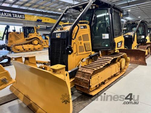 2021 CAT D4K2 XL with 4,300 hrs