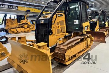 2021 CAT D4K2 XL with 4,300 hrs
