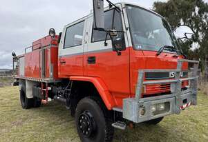 Isuzu FTS700 4x4 Crewcab Traytop Firetruck. Ex NSW Rural Fire Service.