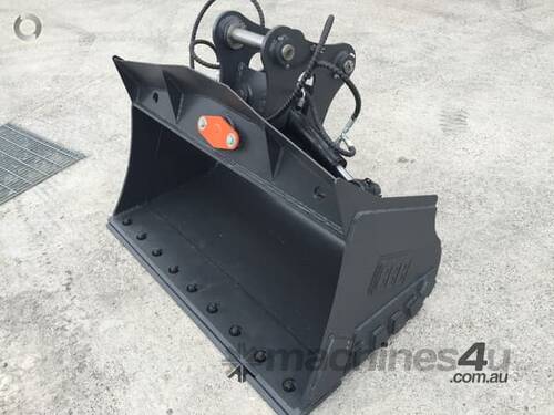 caption BETTA BILT BUCKETS 8 TONNE TILT BUCKET 1400MM