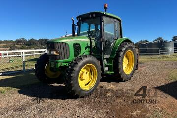 John Deere 6320   Tractor