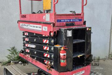 Athena Scissorlift with tracks