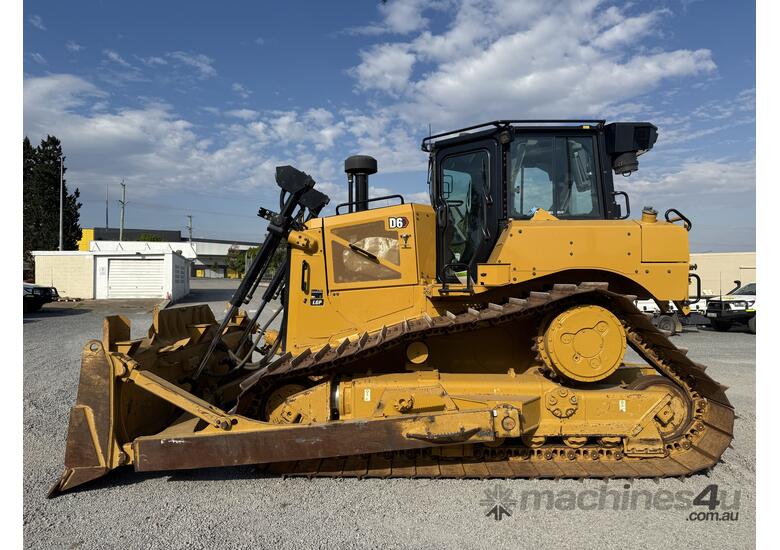 caption 2021 CAT D6 Next Gen LGP