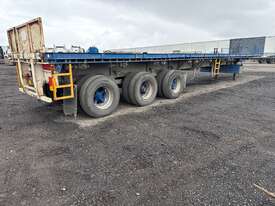 Haulmark Tri Axle Extendable Flat Bed Semi Trailer - picture1' - Click to enlarge