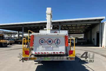 2014 Isuzu FVR 1000 Day Cab EWP 2014 Isuzu FVR 1000 Day Cab EWP