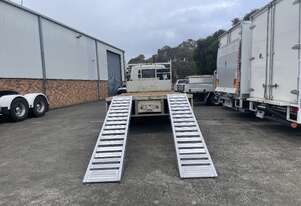 3.5m - 7Tonne Heavy Duty Rubber Track Machinery Loading Ramps