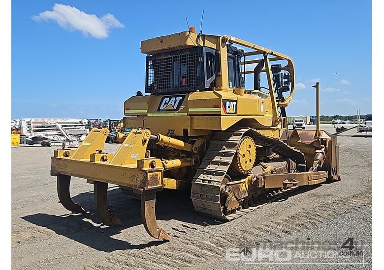 2013 CAT D6T XL 