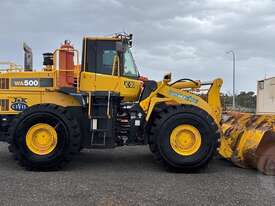 Komatsu WA500-6 - picture1' - Click to enlarge