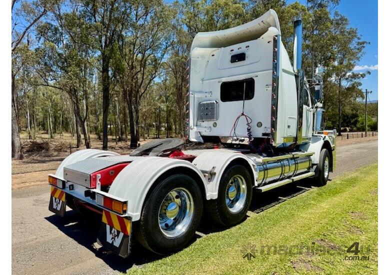 2012 Western Star 4800FX, Cummins ISX 550hp, only 654k kms, 106T rated, 18sp