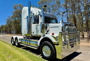 2012 Western Star 4800FX, Cummins ISX 550hp, only 654k kms, 106T rated, 18sp