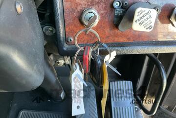 2012 Kenworth T359 Prime Mover Sleeper Cab